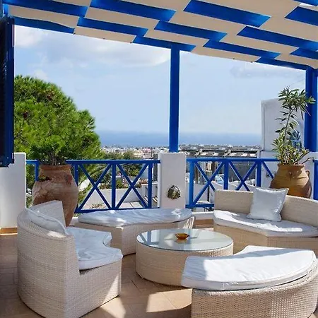 Loizos Stylish Residences