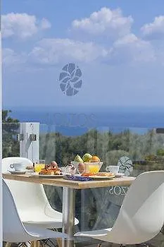 Loizos Stylish Residences Hotel 3*