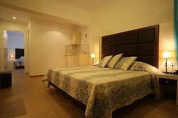 Loizos Stylish Residences 3*