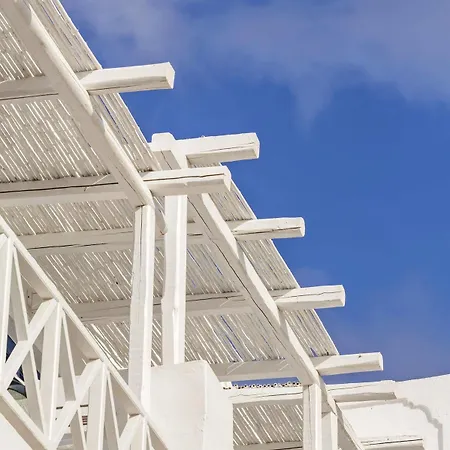 Loizos Stylish Residences Hotel Fira (Santorini)