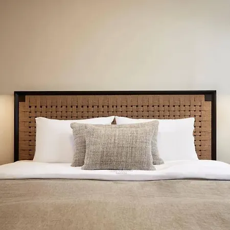 Loizos Stylish Residences Hotel 3*